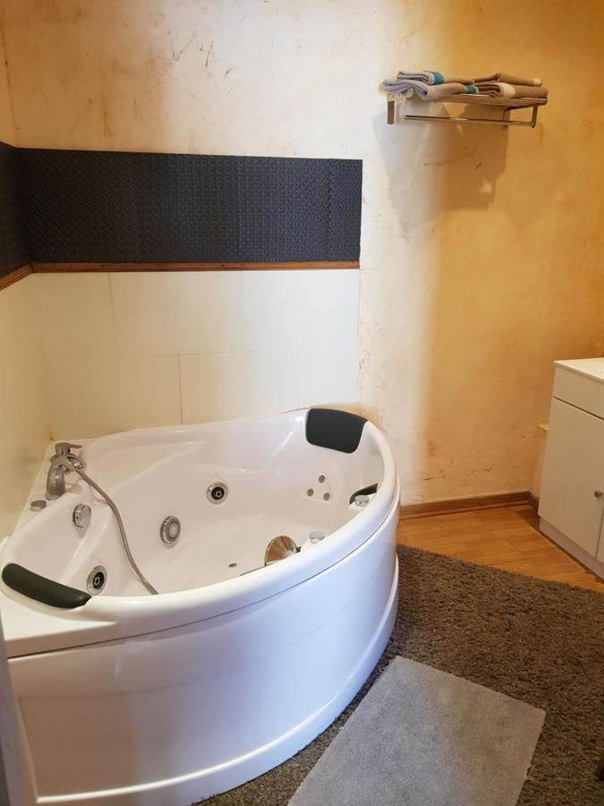 Alpes Hotel バレーム エクステリア 写真