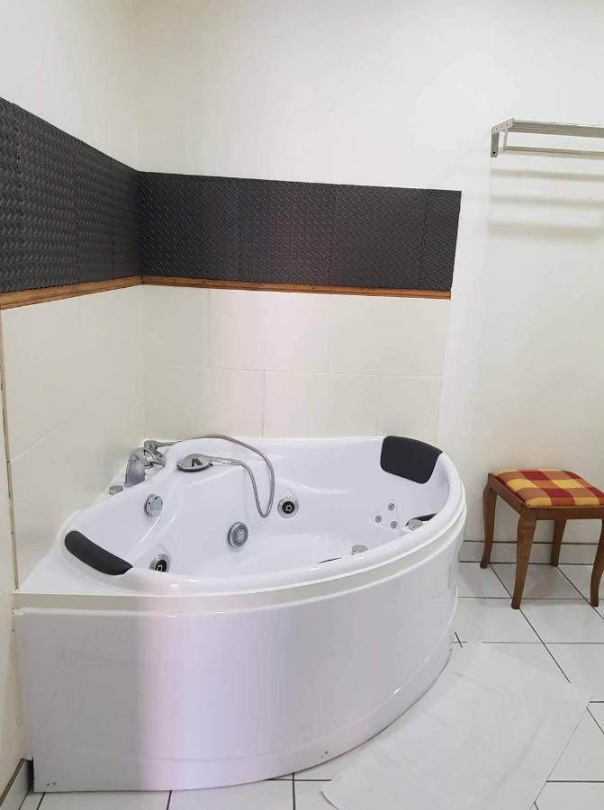 Alpes Hotel バレーム エクステリア 写真